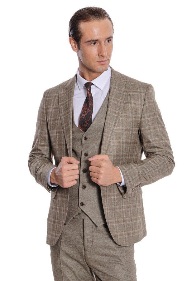 Checked Slim Fit Brown Men Suit