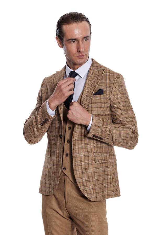 Checked Slim Fit Tan Men Suit
