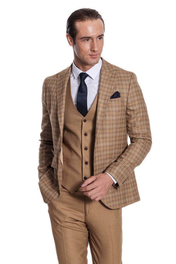 Checked Slim Fit Tan Men Suit