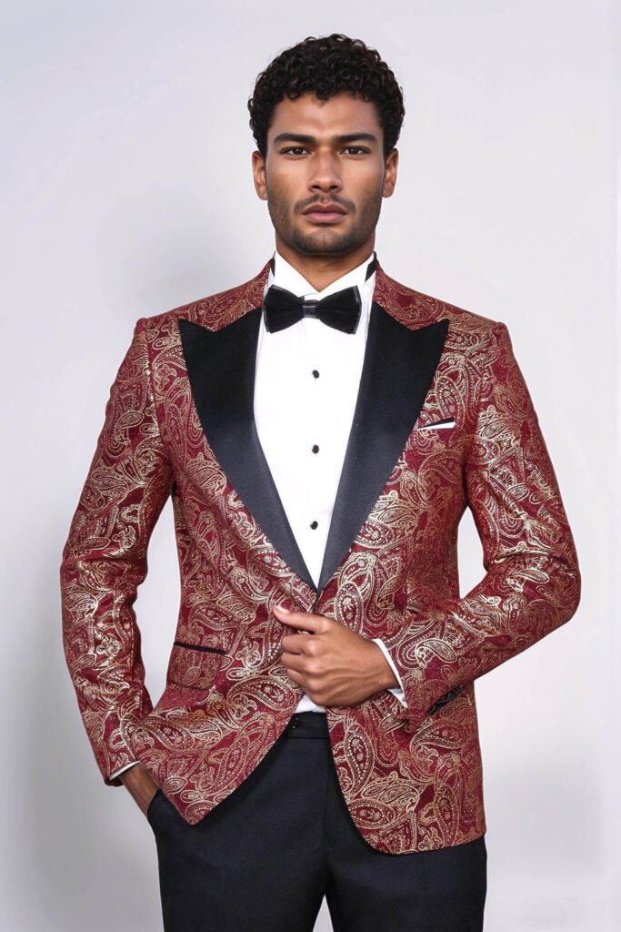 Paisley Peak Lapel Burgundy Men Prom Blazer