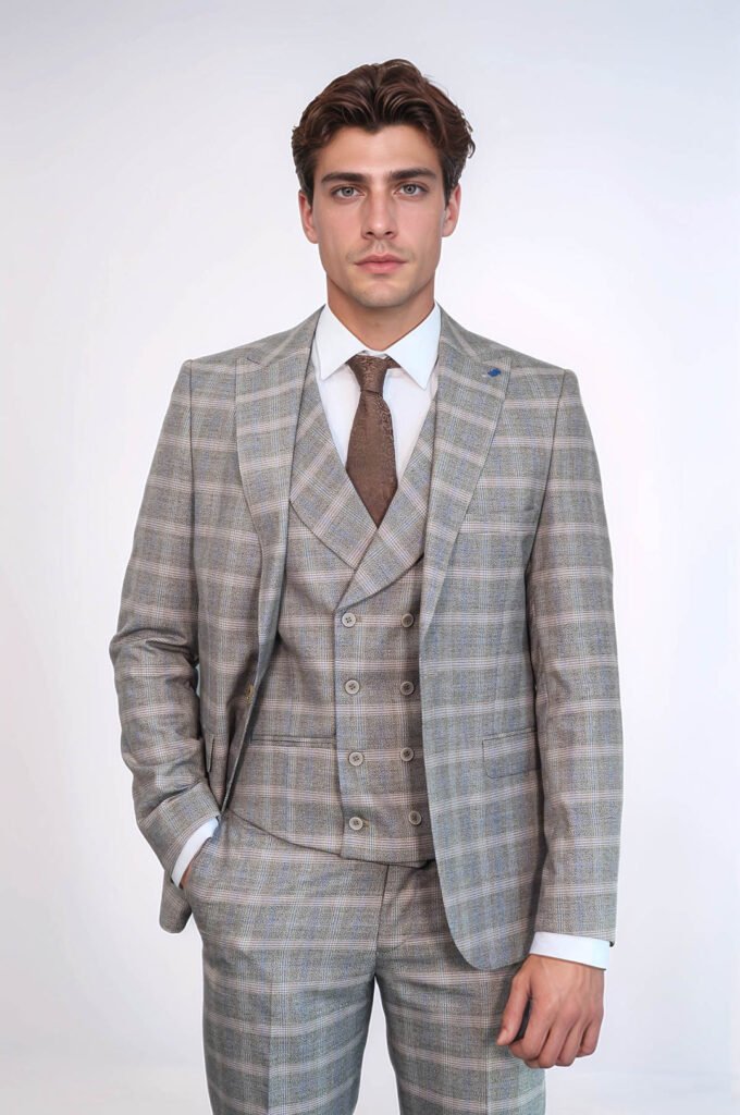 Single Button Peak Lapel 3-Piece Suit in Beige