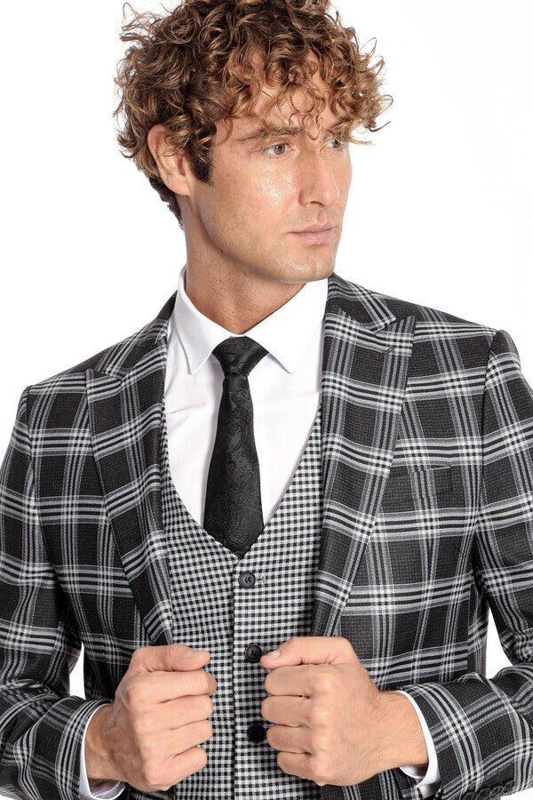 Slim Fit Patterned Checked Black Men Suit