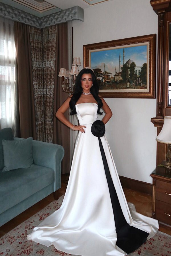 EYY Women Cream Roseline Evening Dress with Rose Detail and Slit