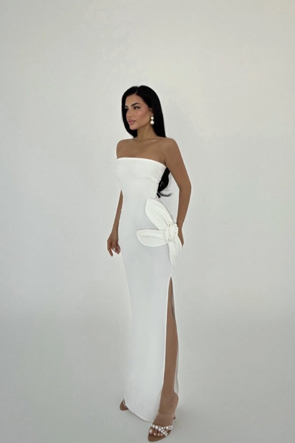 EYY Women White Rose Detail Strapless Dress